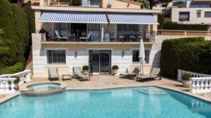 superbe-villa-surplombant-la-rade-de-villefranche-sur-mer-19