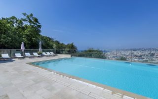 BLANCHE PISCINE