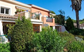 belle-villa-jumelee-dans-un-domaine-de-golf-5
