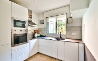 cdc7f6ed-3c5d-43c1-952d-fe4d9b2947a7